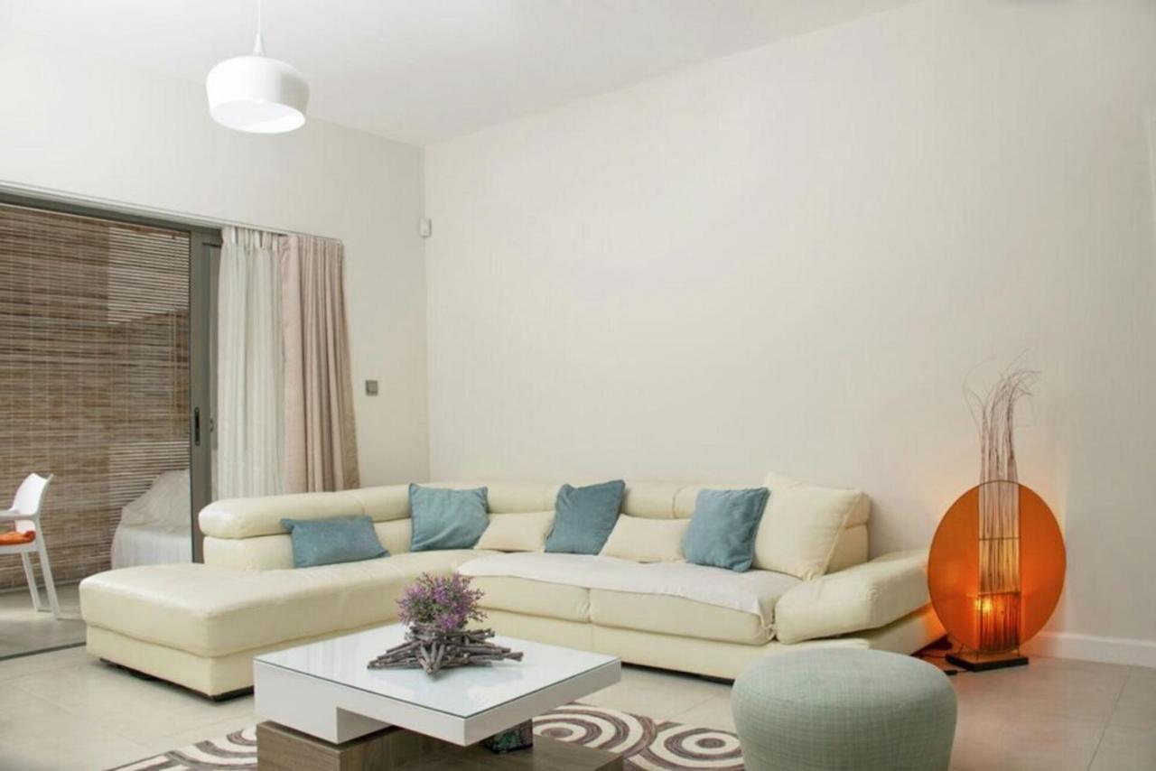 Luxury Modern 2-Bed Apartment Pereybere Grand Bay Ngoại thất bức ảnh